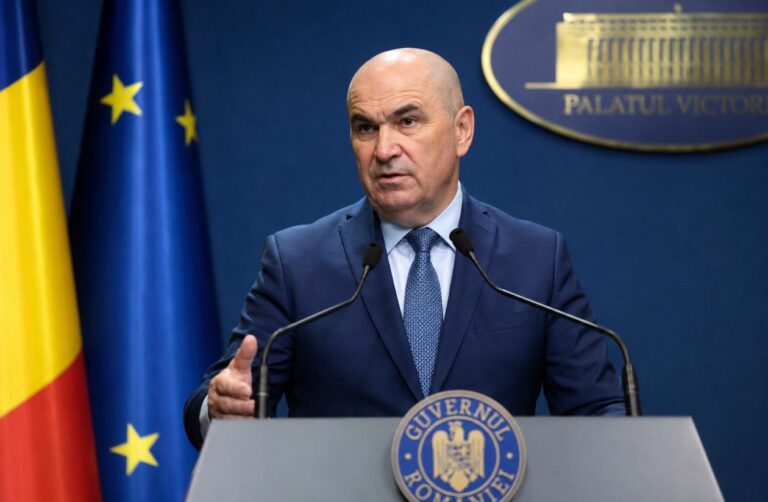 Bolojan vrea majorări în etape pentru salariile demnitarilor. România cere acordul Comisiei Europene pentru noua lege a salarizării