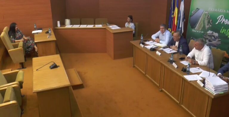 SCANDAL URIAȘ LA PRIMĂRIA CĂLĂRAȘI! Amelia Giurcan: „Marius Dulce a făcut aluzii la corpul meu”